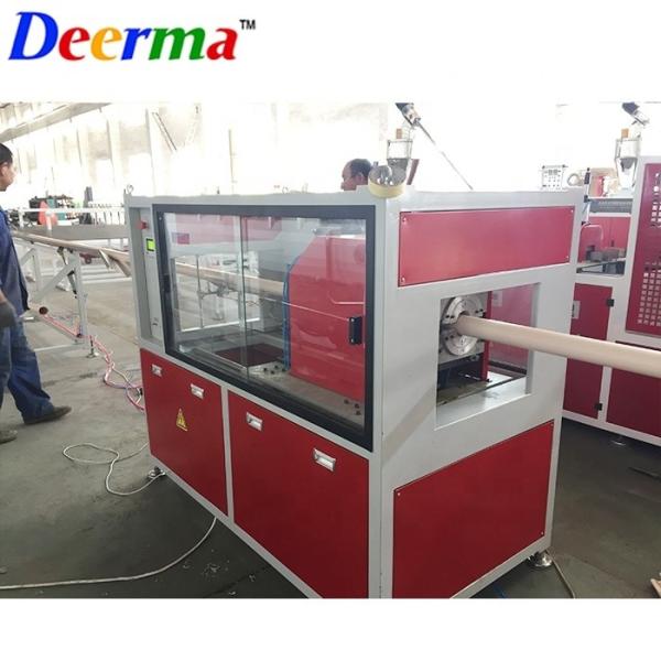 Machine à extruder les tuyaux en PVC à 60 tours par minute