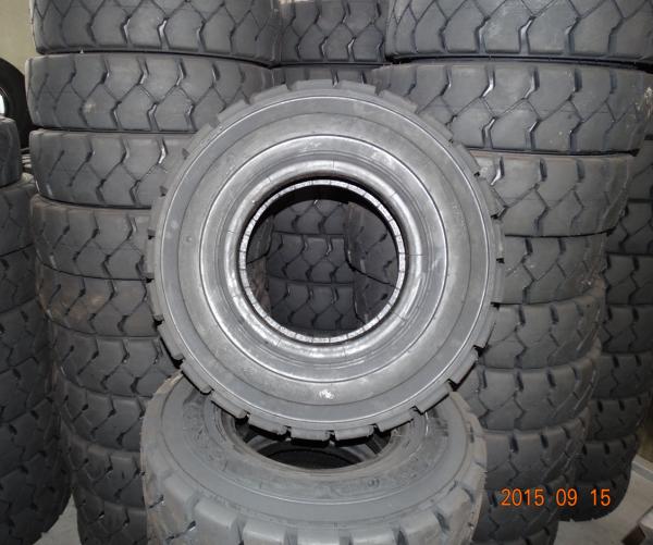 Cheap Forklift Truck Tyres 600-9 650-10 700-12 28*9-15 825-15 700-15 tires suppliers