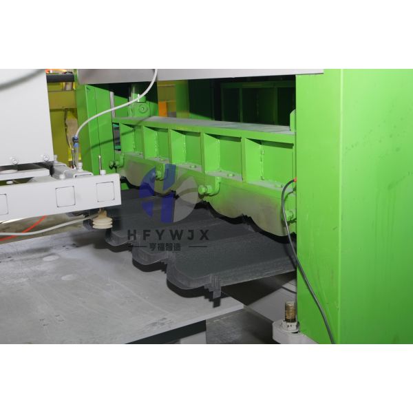Intelligent Control 16-21 Roll Glazed Tile Roll Forming Machine 1110  Full Automatic
