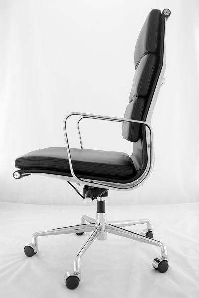 High Back Ergonomic Swivel Chair , Black Modern Office Chair With Lift Function