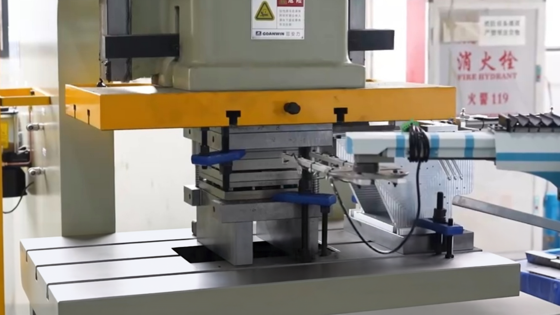 Henglong (Xiamen) Machinery Equipment Co., Ltd.
