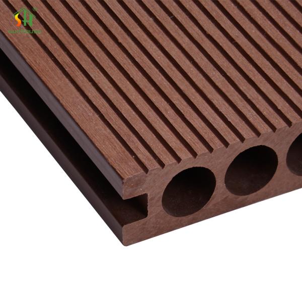 Waterproof UV Resistant WPC WPC Deck Flooring Board