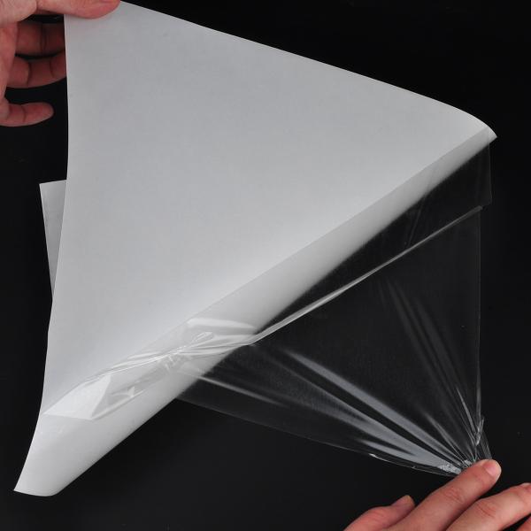 Colle élastique adhésive du film TPU de fonte chaude molle pour les sous-vêtements sans couture
