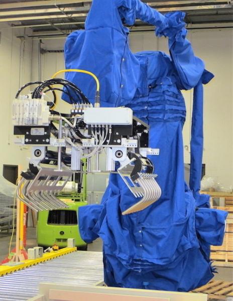 Fanuc Arc Welding Robot Arm Mate 120iD With CNGBS Robot Manufacturer Customized Positioner