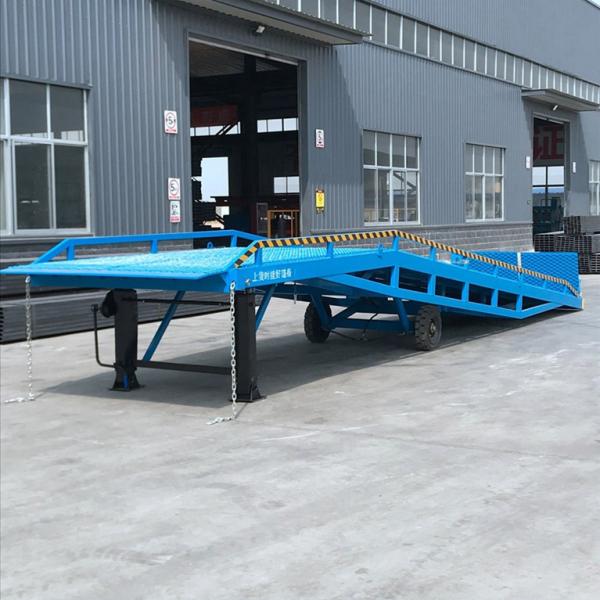 12 Tons Mobile Movable Hydraulic Dock Loading Ramp for Container
