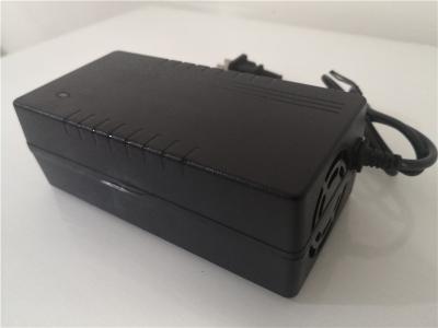 le chargeur 13s 48v de batterie au lithium 640W a produit 54.6v 10a pour le scooter électrique de vélos