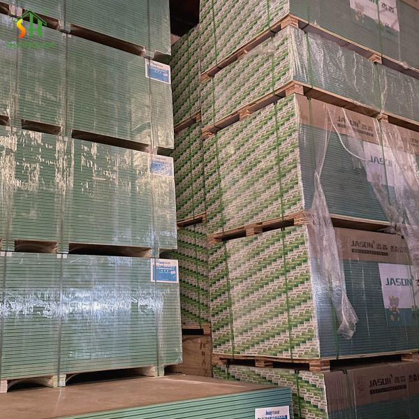 Moisture Resistant Gypsum Board for Hotel Bathroom Renovation and Damp Interior Walls