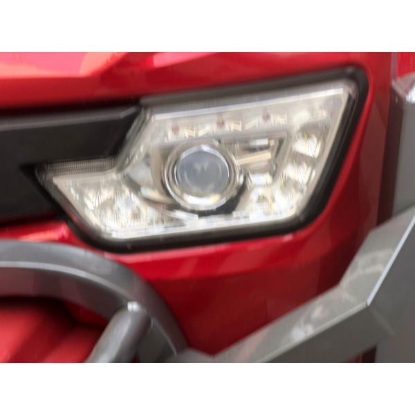 1500w 72V 45A Красный закрытый корпус электрический грузовой трехколесный велосипед для взрослых Максимальная скорость 50-70 км / ч