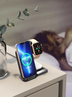 150g Type C Wireless Charger Fast Charging For Multiple Devices 2-8mm Charging Distance