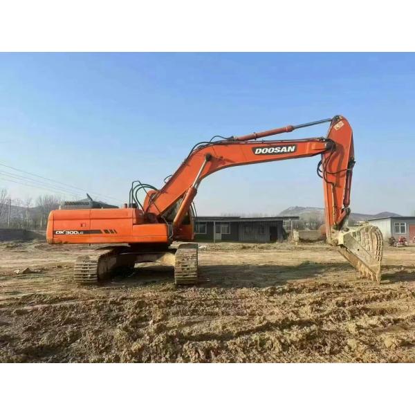 中古掘削機 ドーサンDX300LC 中国から