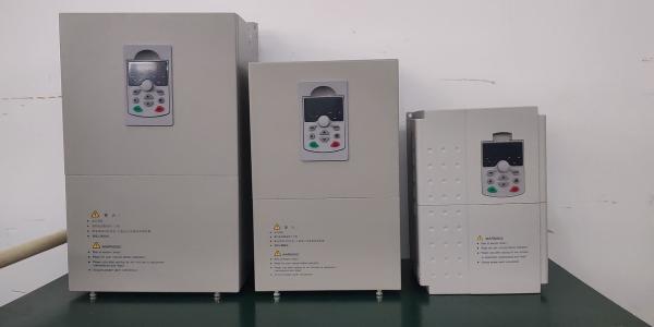 380V à trois phases et 220V à phase unique Veikong VFD200A VFD à fréquence variable