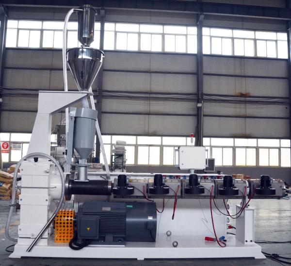 Shenzhen HYPET 90-110/110-160mm PVC 3 layers Pipe Production Line