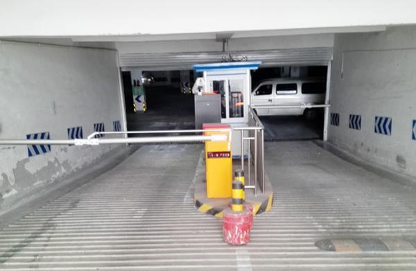 Vehicle Entrance Control Boom Gate Automatic Security Barriers Waterproof