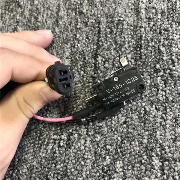 Механический микро- датчик V-155-1C25 переключателя для экскаватора DX55/DX60 Doosan