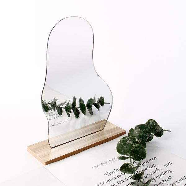 Curvy Portable Lighted Makeup Mirror Wood Stand For Vanity