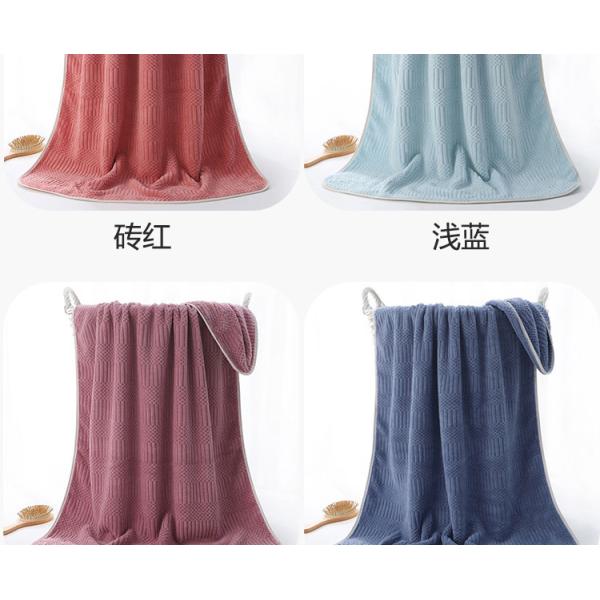 Toalla de baño de microfibra sostenible para el hogar 70*140cm Toalla de playa seca rápida de color sólido