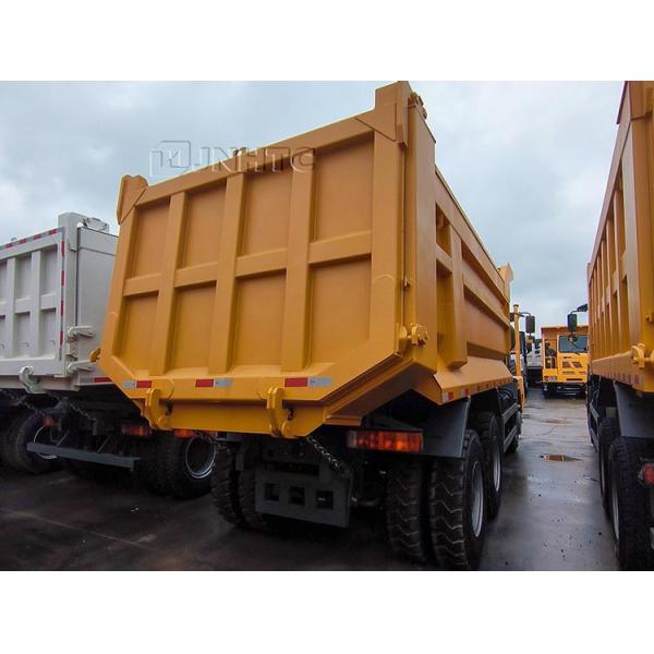 Sinotruck Mining Dump Truck Tipper 10 Wheels 50ton Coal To DR Congo