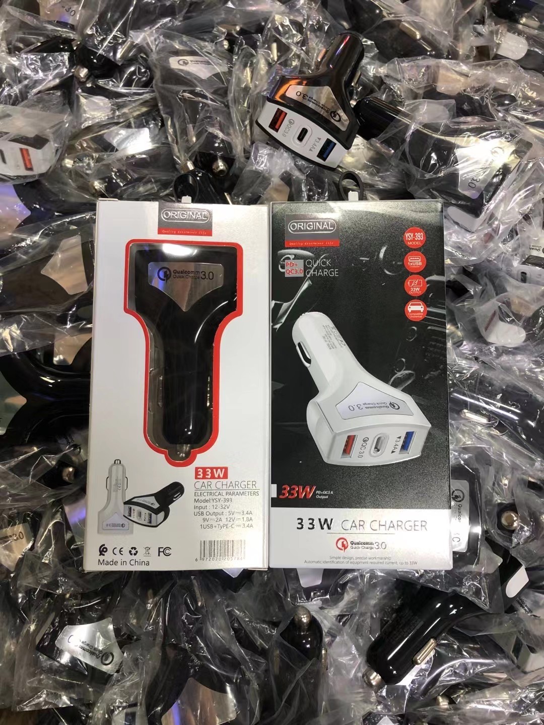 QC3.0 печатают заряжатель автомобиля USB c 3 гаван 20W затыкают внутри для мобильного телефона
