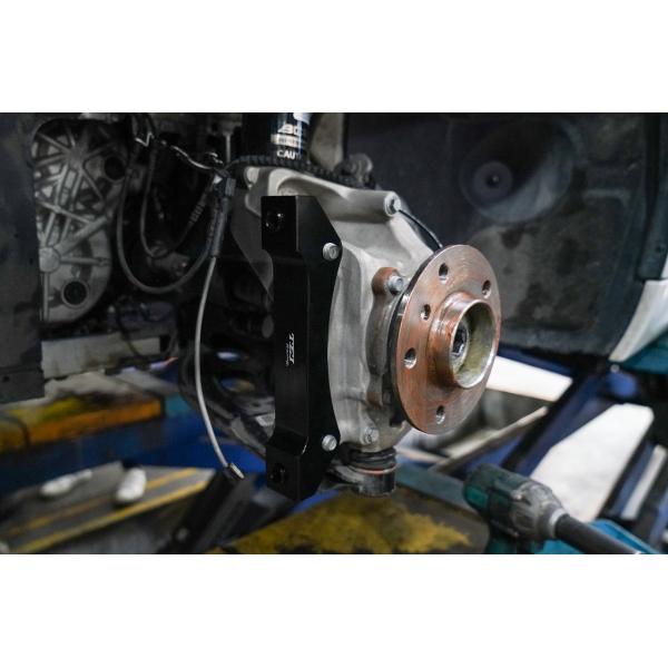 P40 Super Forged Calipers 4 Piston Big Brake Kit For BMW 1 Series E81 / E82 / E87 / E88 2004–2011 F20 / F21 2011–2019