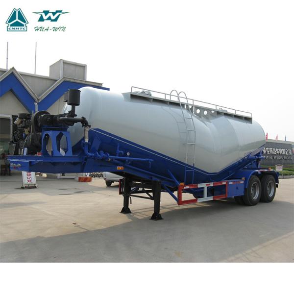 Sinotruk HOWO Bulk flour Bulk feed  Dry mortar  Powder Material Transporter Tank Truck Trailer for sale