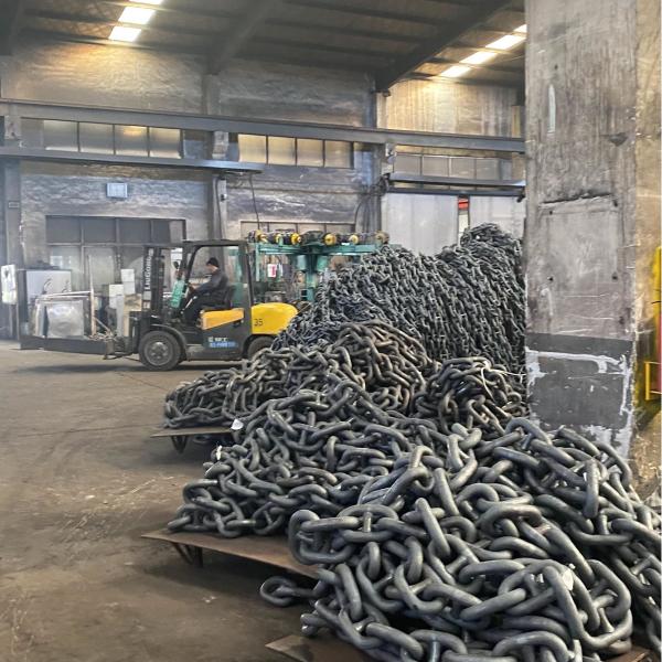 46mm Yacht Anchor Chain High Strength Alloy Steel Spray Paint Berthing Assistance