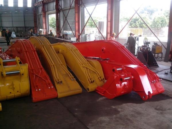 24300kg que opera o gato longo 300 de Booms For Volvo da máquina escavadora do alcance