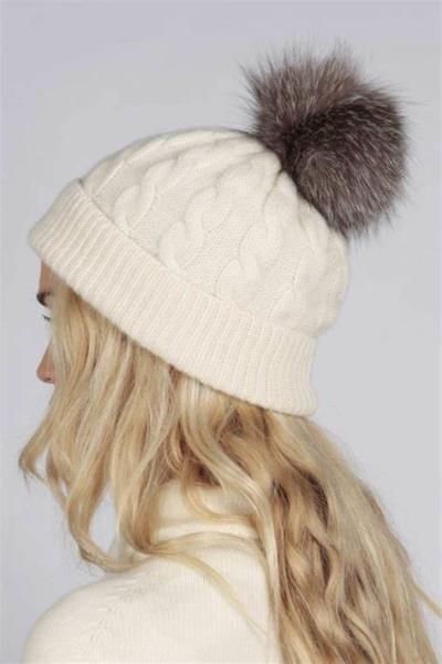 Unisex Knit Pom Pom Beanie Embroidery Logo Woven Label 100% Acrylic Pom For Winter