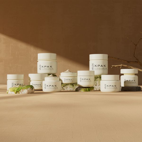 CE Approved PET Plastic Cosmetic Jar with Screw Cap and Customizable Color for Spa and Salon Use