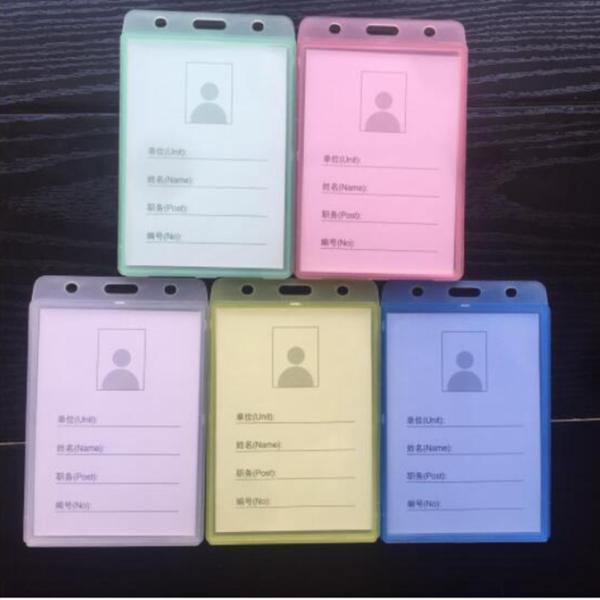 PVC 86x54mm Retractable ID Badge Holder With Lanyard