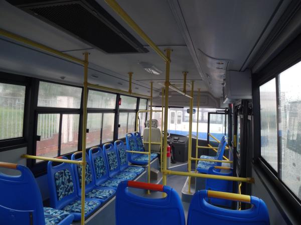 G Type Public Transport Bus 12-27 Seats , Tourism CNG Powered Bus 7.7 Meter Length