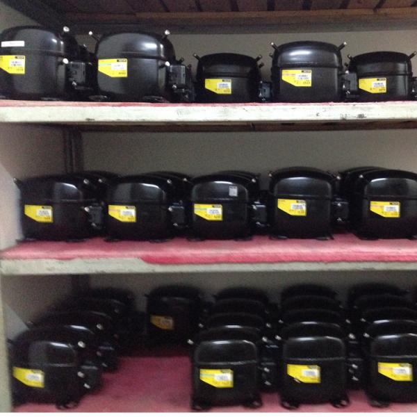 O compressor da baixa temperatura e a mini unidade de condensação pequena 480*430*325mm com uma ventilam
