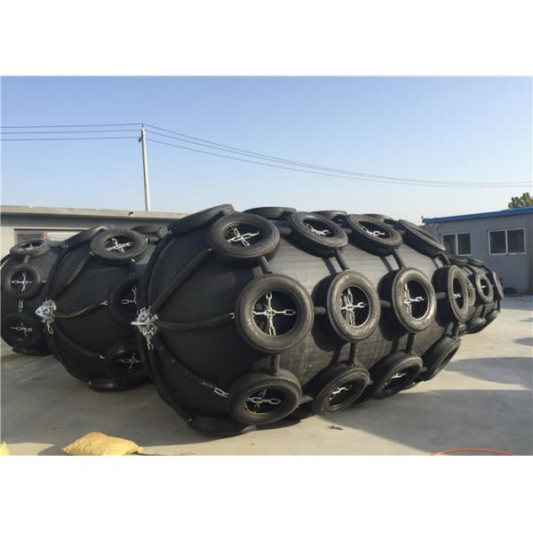 ISO17357 Certified Pneumatic Rubber Fender 50/80Kpa Pressure For Marine Protection