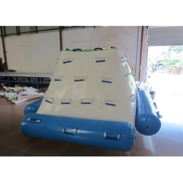 Раздувной айсберг 4 x 2m игрушек воды, привлекательное аквапарк айсберга на открытом воздухе игр раздувное для продажи