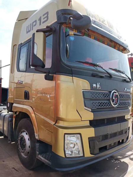 Weichai WP13.500E501 Shacman Tractor Used Heavy Duty Trucks Traction Mass 40 Ton