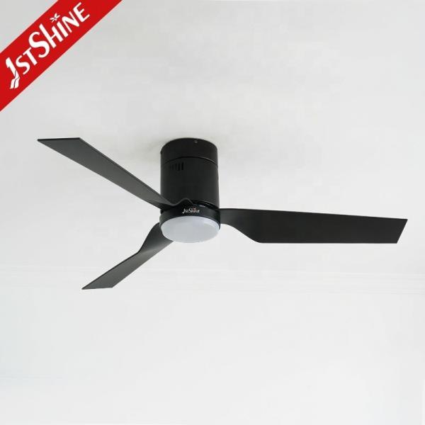 Lâmpadas de plástico 52 Ventilador de teto inteligente com Wi-Fi Música Play e material do corpo da lâmpada de metal