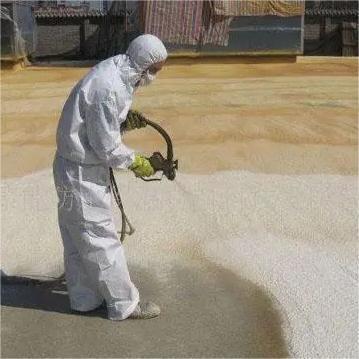 Cream Time 3-5 Seconds EINECS 618-355-0 Blend Polyols for Rigid Foam Spray on Wall and Roof