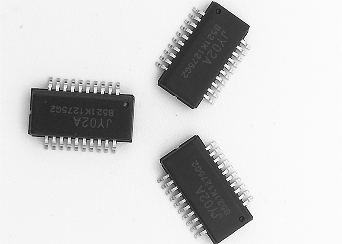 JUYI -55-125 °C BLDC Драйвер двигателя IC для бесдатного двигателя Простая периферийная схема / отладка