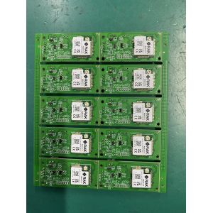 Surface Mount Technology SMT PCB Assembly Green Solder Mask Resistors Electronic Manufacturing