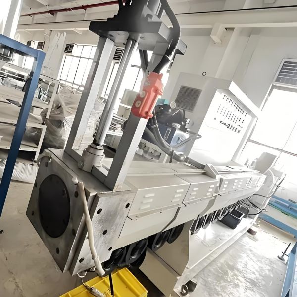 JCD200 Heavy-duty Single Screw Pelletizing Extruder For Engineering Plastic Processing