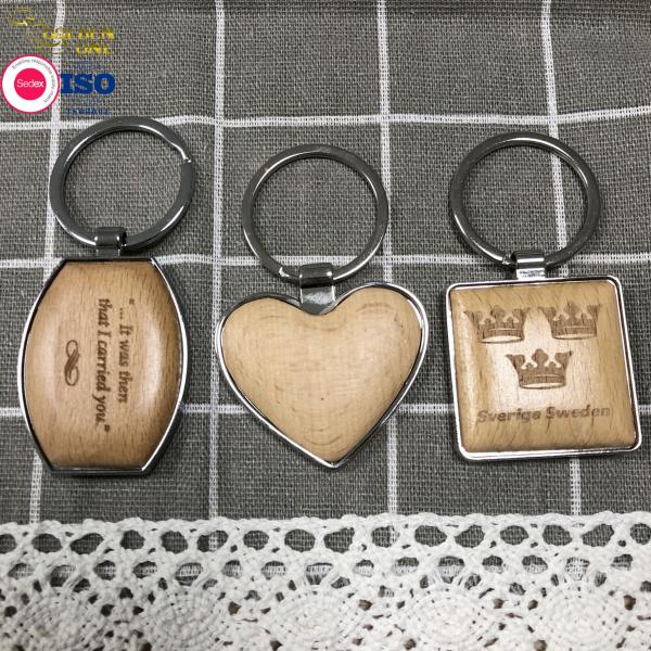 Cute Personalized Wooden Keychain , Business Metal Blank Plain Wooden Keychain