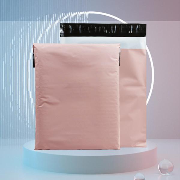 Sacos de correio cor-de-rosa e ecológicos 100% biodegradáveis