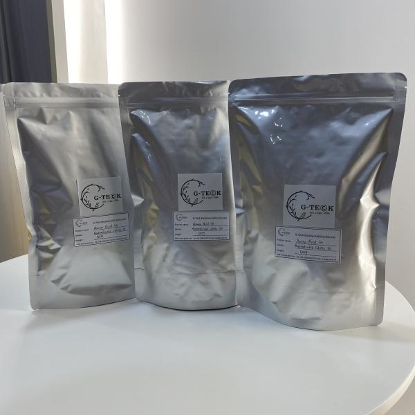 Poudre brun clair 45 % à 50 % Acides aminés libres Agriculture 100 % Solubilité dans l'eau Matière organique 50 %