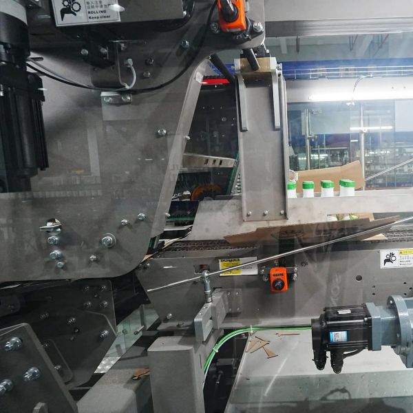 Stable Performance CE ISO Certified Automatic Case Packer with Touch Screen Control for Drink Bottles