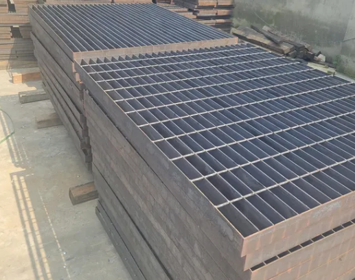 Metal Serrated Drain Covers Steel Grid Grating Bar Grating to Construction Building Material