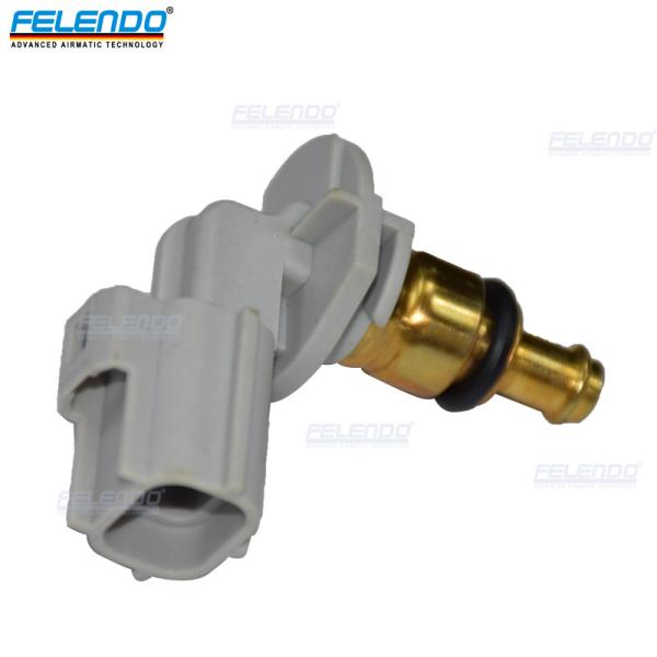 Car Temperature Sensor / Auto Engine Coolant Temperature Sensor LR041442