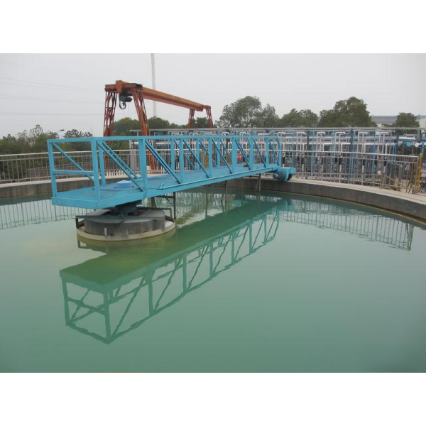 Central Drive Sludge Scraper with 0.2–2.0 m/min Speed and 4–50 m Tank Diameter for Circular Sedimentation Tanks