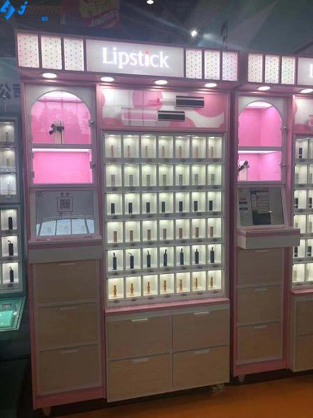 Entertainmentsocial Vending Machine , Shopping Mall Club Odd Vending Machines