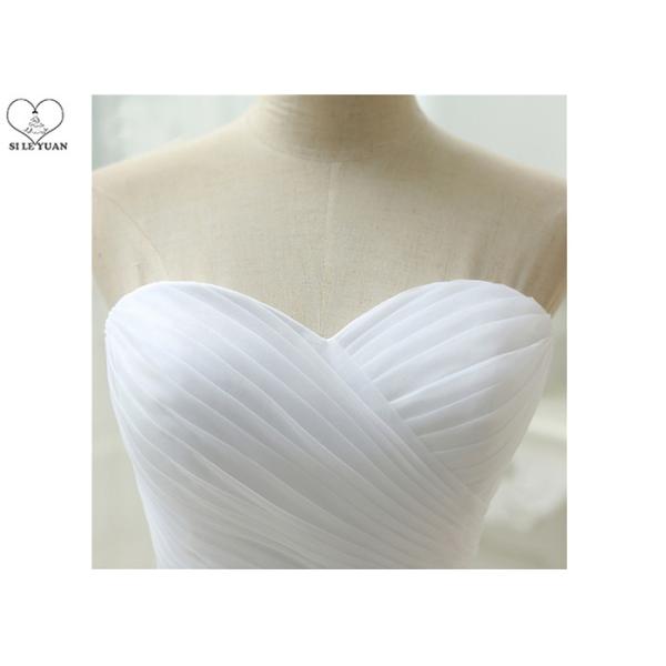 Pleating Chiffon Pure White Wedding Dress / Strapless Ball Gown Beading Belt