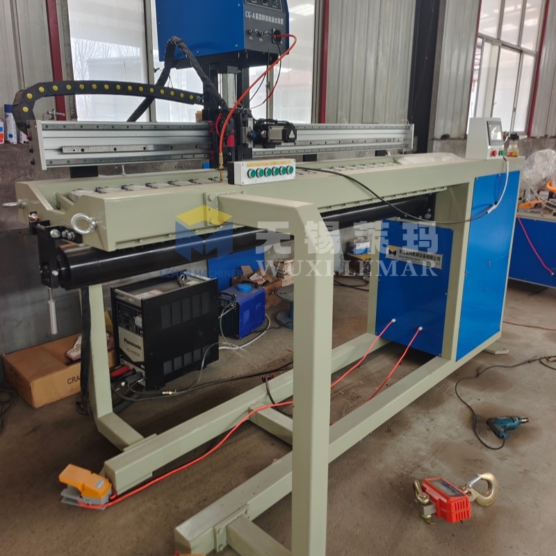 Automatic 1500mm Longitudinal Straight Seam Welding Machine For Tank Pipe