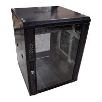 Rack réseau 18U avec structure de 4 poteaux pour une organisation améliorée